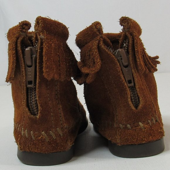 Minnetonka Kids Back Zipper Suede Boot Hardsole Size 10 - Picture 8 of 13